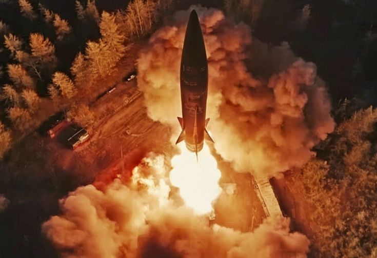 🇷🇺🇺🇦BREAKING; RUSSIAN Ministry of Defense Warns of Retaliatory Strike on Kyiv if UKRAINE Disrupts Victory Day Celebrations

The Russian Ministry of Defence warned that if Ukraine attempts to disrupt celebrations marking the anniversary of the end of the Great Patriotic War,