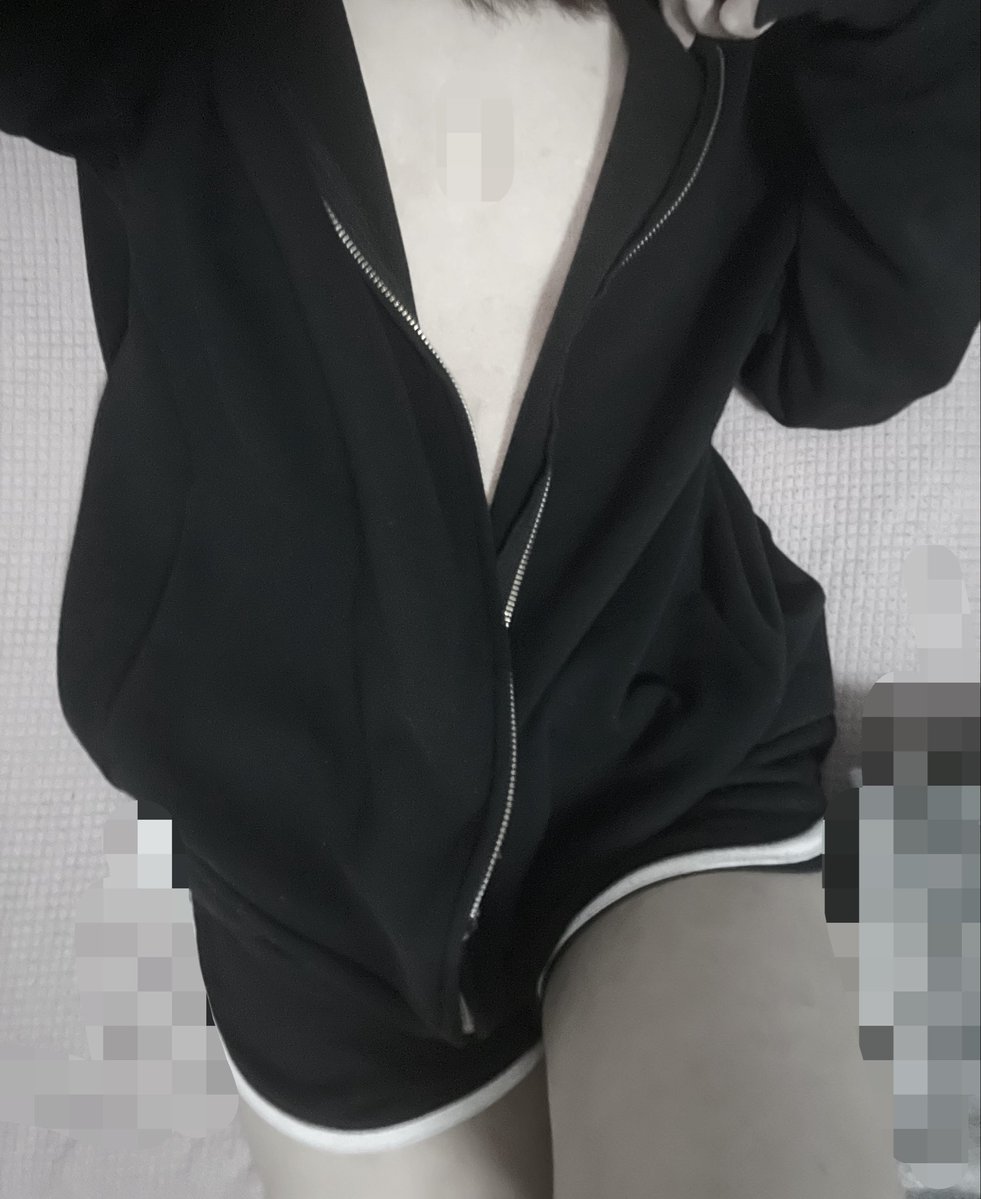 Yみ tweet media