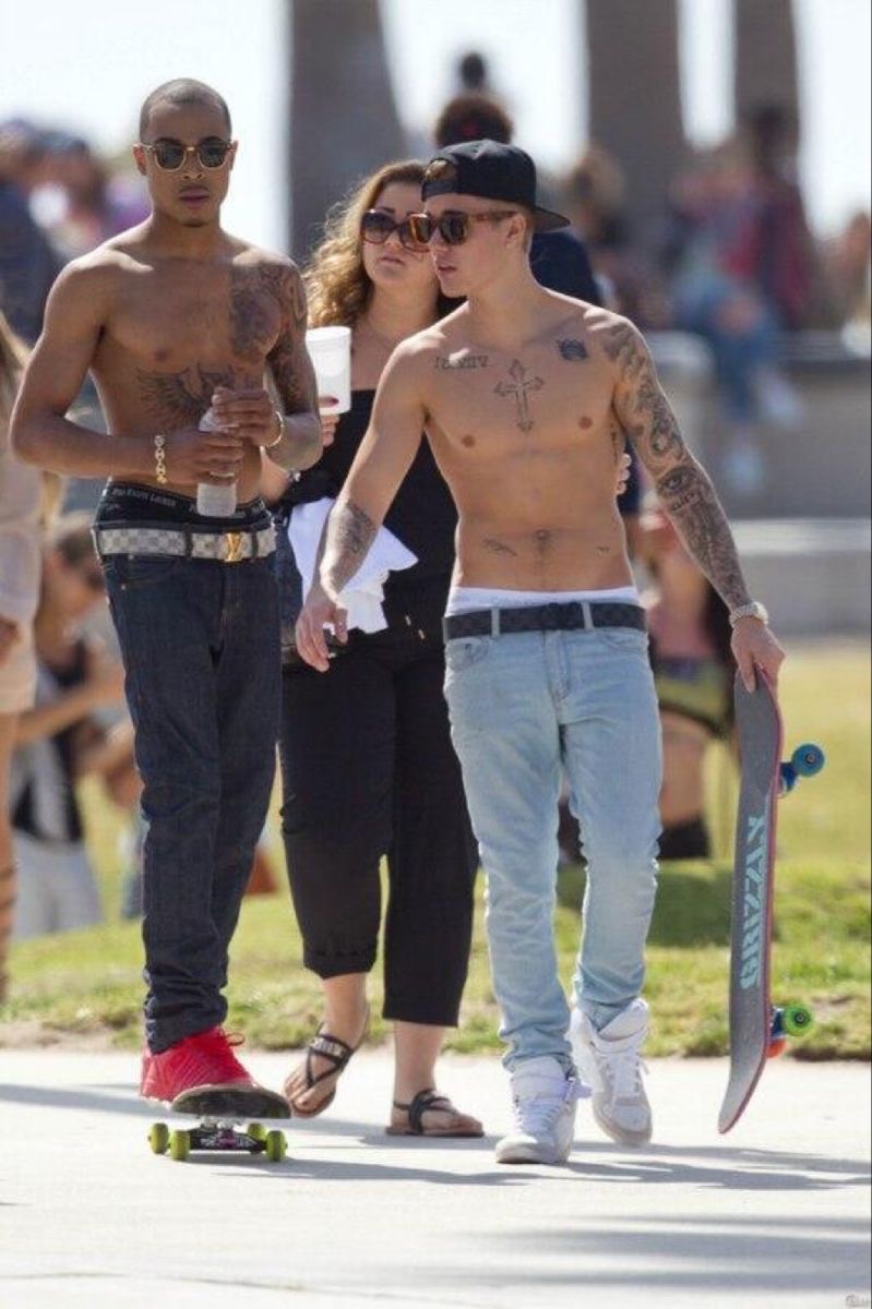 Justin Bieber Dumps tweet media