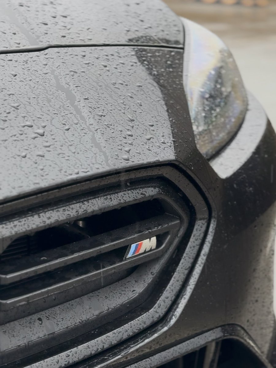 bmwofasheville's tweet image. 312hp. xDrive. Red/Black interior. M Performance Package. Black Sapphire on the outside.
The 2025 #BMW #M235i Gran Coupe (Stock #S7S16692) is ready at BMW of #Asheville. 

Call 828-681-9900 or see it here: bit.ly/4t3sh9e
_
📸 Photos by Hector Carachure | #FieldsBMW #BMWM