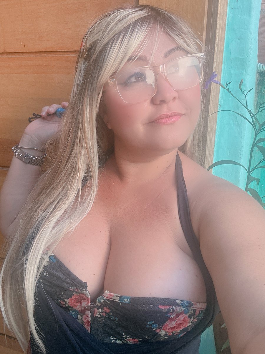 Mary Viana tweet media
