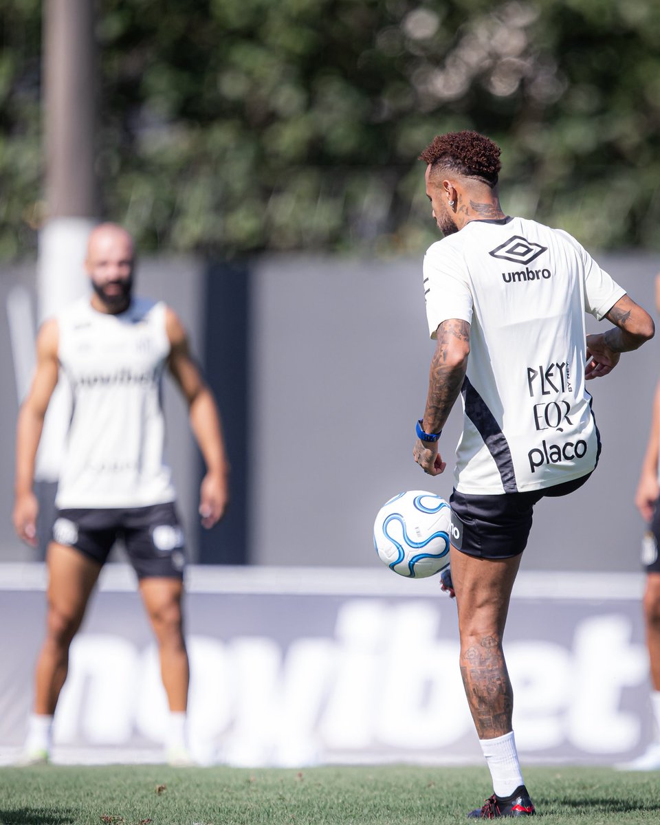 Imperador Neymar tweet media