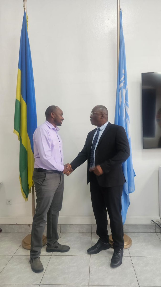 rrpplus's tweet image. Today, the Executive Secretary of @rrpplus, together with fellow Directors @uphls @InterfaithRda @RwandaNGOForum, held an introductory meeting with the UNAID Representative and Multi-Country Director #Kenya #Rwanda #SouthSudan, @RichardAmenyah.

The discussions focused on