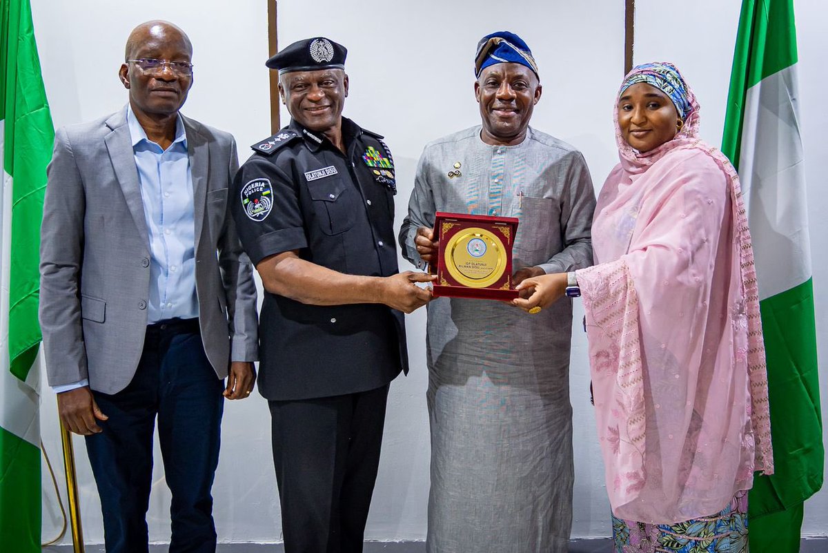 Dr. Tunji Alausa tweet media