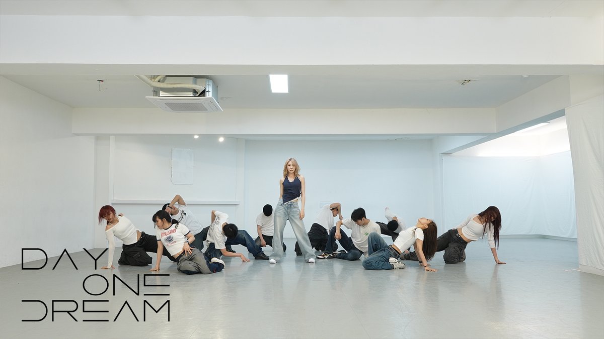 이채연(LEE CHAE YEON) Official tweet media