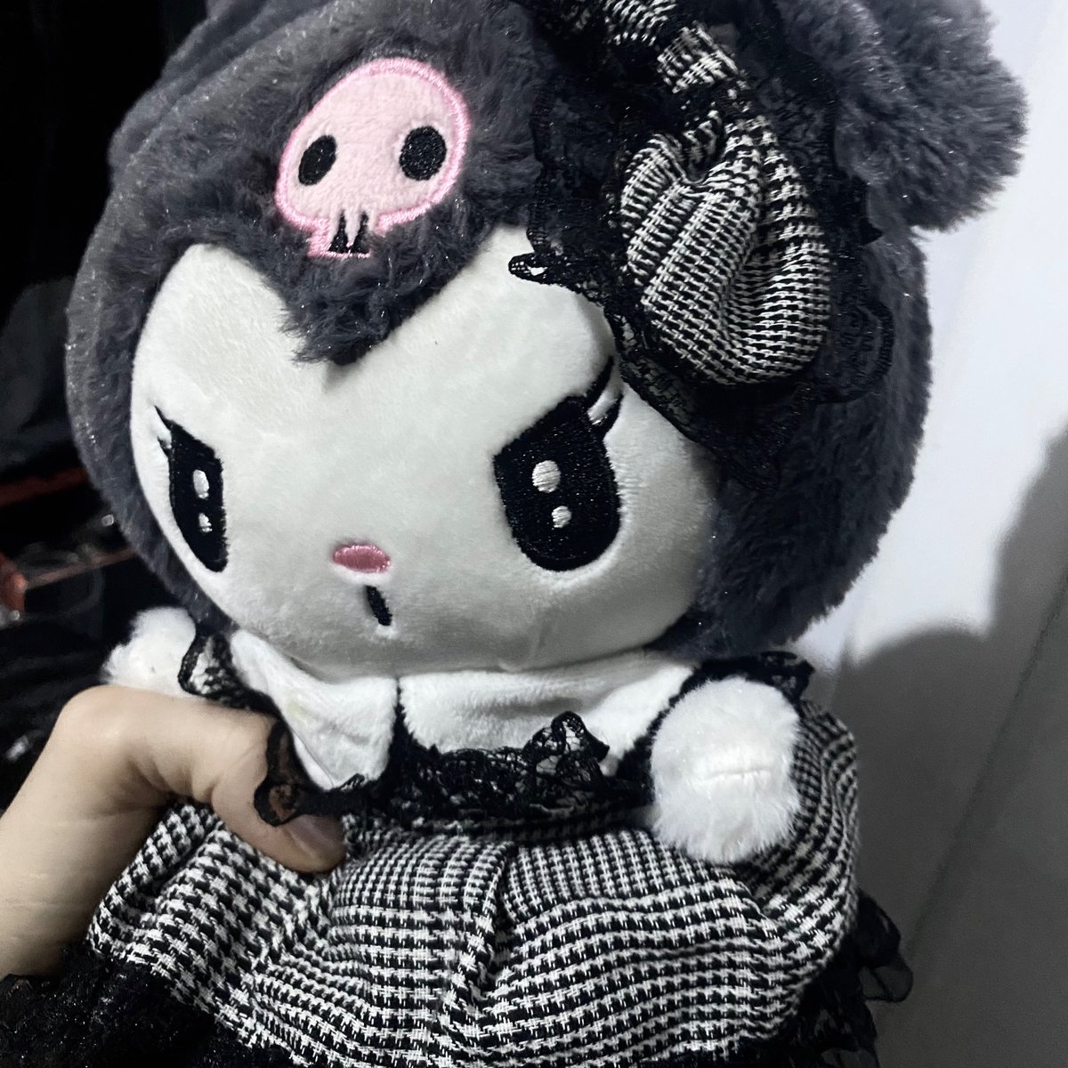 extendedf4st's tweet photo. new pfp

And an excuse for me to introduce it to y’all
Everyone, say hello to my dear plushie and emotional support romiii ♡ !!! https://t.co/bgZOyPjz3I