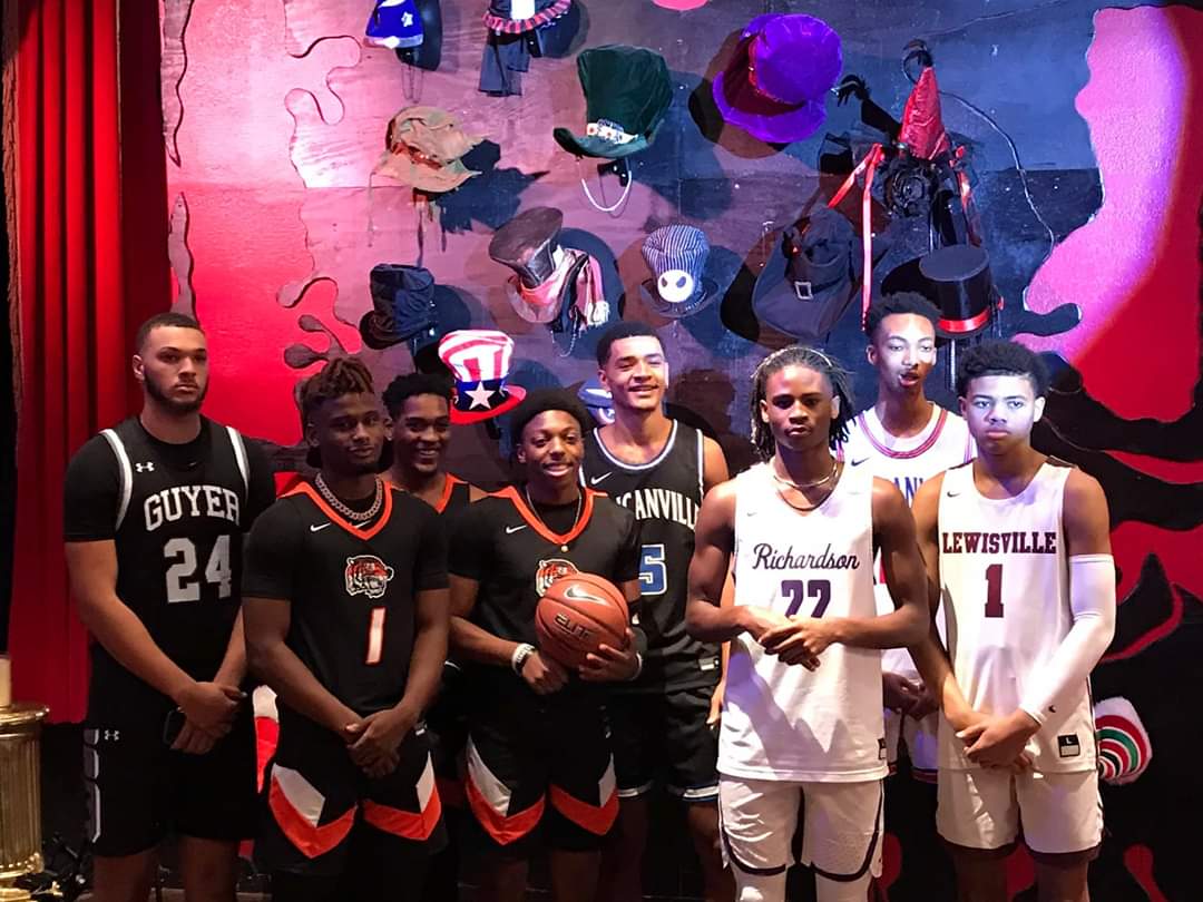 HeadsUpSI's tweet photo. 2020 ๐ PreSeason Throwback
DFW Public HS products
๐Where Are They Now 2026:
3-NBA (Cason Wallace, Keyonte George, Micah Peavy)
1-NBAGL (Wade Taylor IV)
3-Overseas (Mike Miles, Marco Foster, Jakobe Coles)
1-NCAAD1 (Cam Barnes)
"A WHOLE LOTTA BUCKETS IN THIS GROUP!"
#DFWMade https://t.co/2mjFNyxT1x