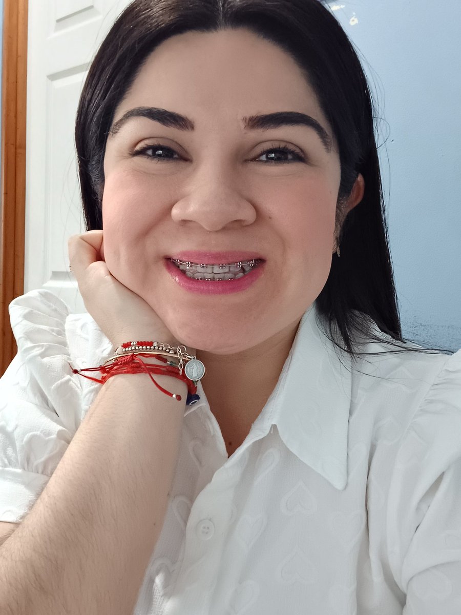 Patriciajeaneth's tweet image. Buenas tardes. 🌞
Buen inicio de semana.
#Lunes