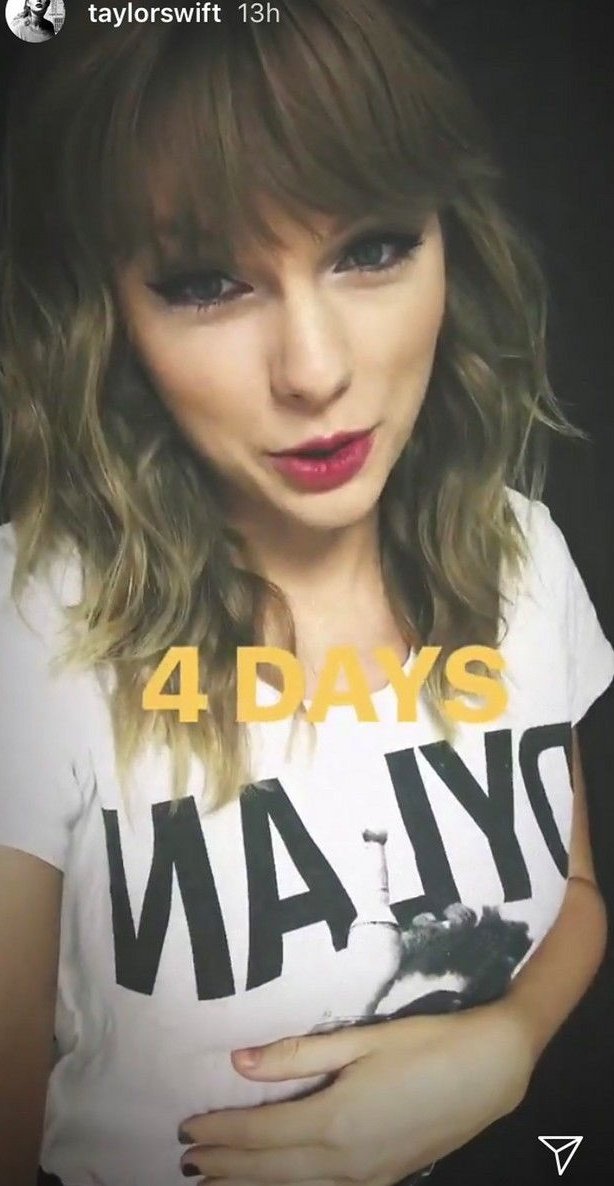 Taylor daily throwback tweet media