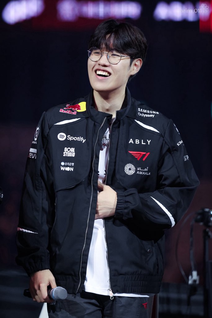 아림🍀DON'T PICK CORKI! tweet media