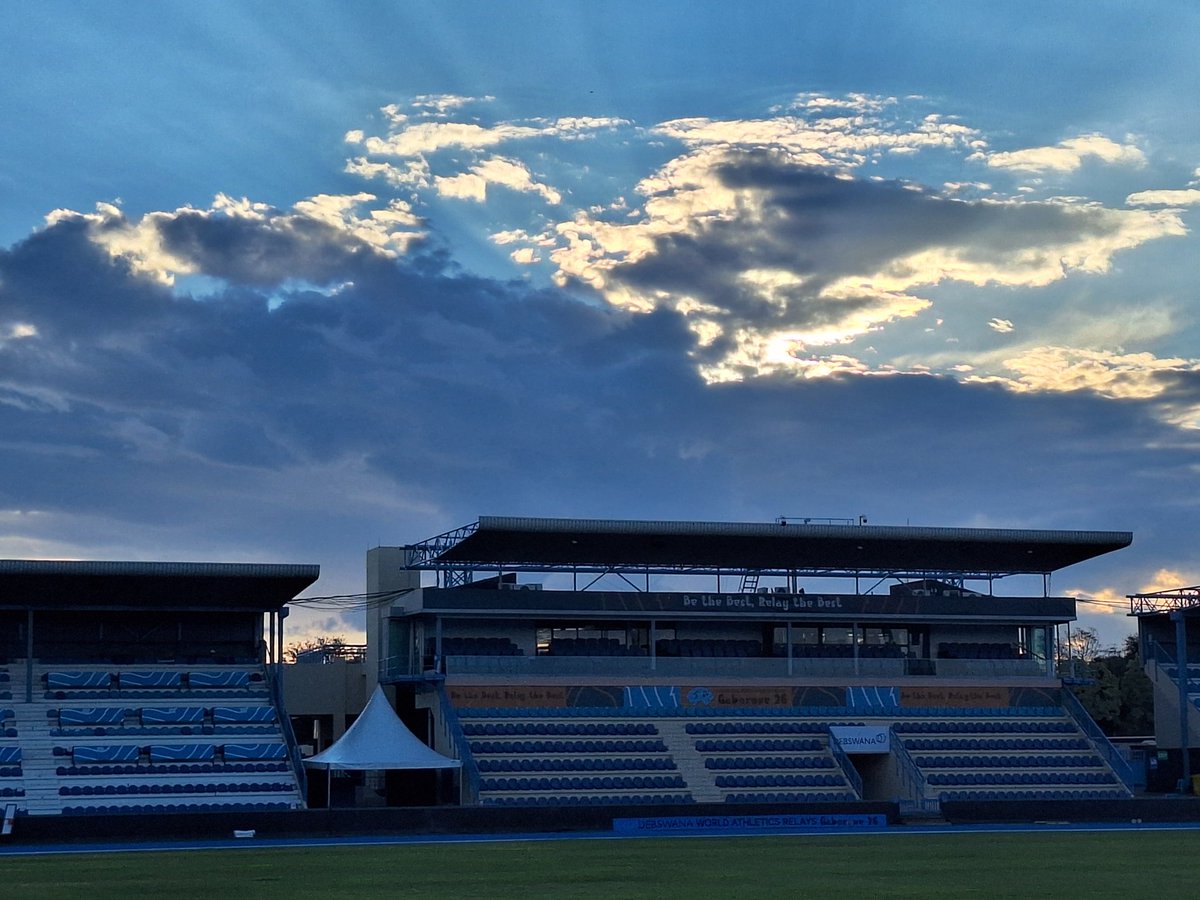 BlackCarpet_ZA's tweet photo. First in, last out.... Job done! What an honour to have been part of such a feat! #WorldRelays #Gaborone26 #BotswanaMyHome ❤️🇧🇼❤️🇧🇼❤️🇧🇼❤️🇧🇼❤️🇧🇼 https://t.co/vSPl6LP8zL