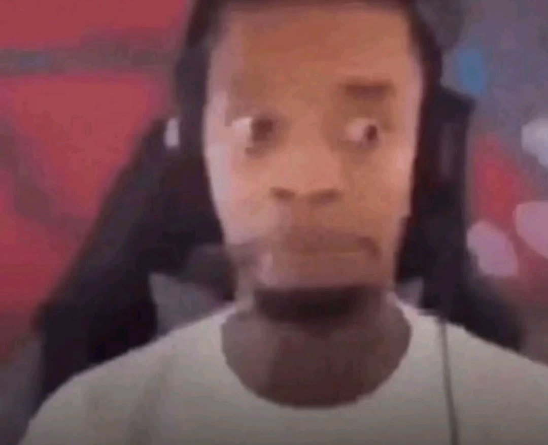 ectonurite8's tweet image. When somebody opens my gallery just to find hundreds of body checks so now i have to pretend i dont know what the FUCK is going on😳😳
#ricecaketwt #edtwt #ed  #bodycheck 
#moothunt