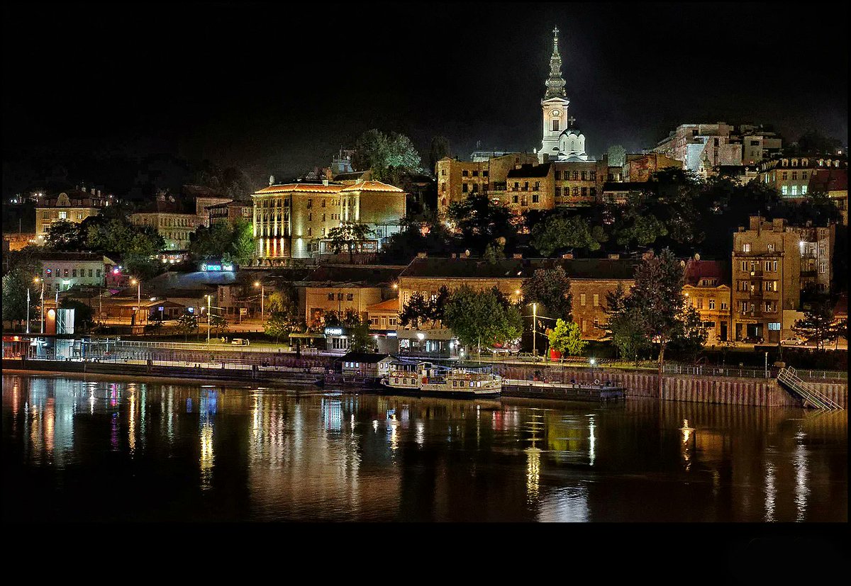 Sullkowski's tweet image. The #EU Commission clarified today that there is no decision to suspend EU funding for #Serbia, despite recent remarks suggesting otherwise.
🔴 The @EU_Commission is still assessing whether Serbia meets the conditions for receiving EU funds and has raised concerns over recent