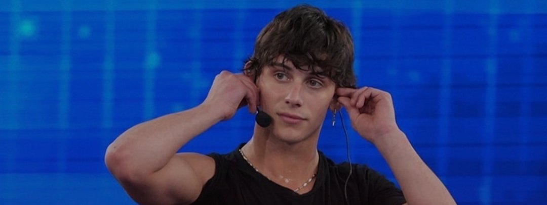 03TrashAddicted's tweet photo. L'ossessione della Celentano per gli allievi talentuosissimi di Emanuel purtroppo io la capisco
#Amici25 https://t.co/BO7h4wGMm1