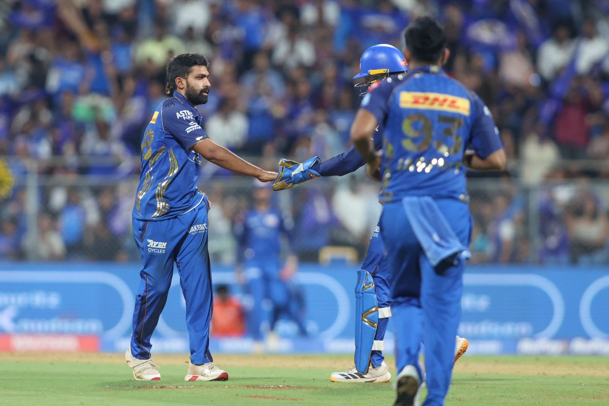 IndianPremierLeague tweet media