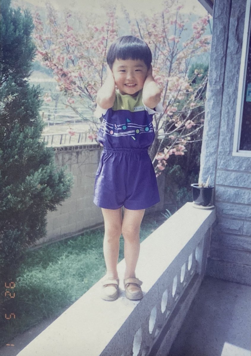 mojiddot's tweet photo. 5월은 푸르구나 우리들은 자란다
오늘은 어린이날 우리들 세상
🐥 https://t.co/nxSVoIDYi1