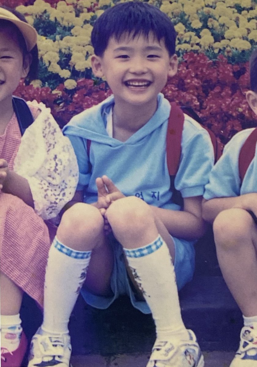 mojiddot's tweet photo. 5월은 푸르구나 우리들은 자란다
오늘은 어린이날 우리들 세상
🐥 https://t.co/nxSVoIDYi1
