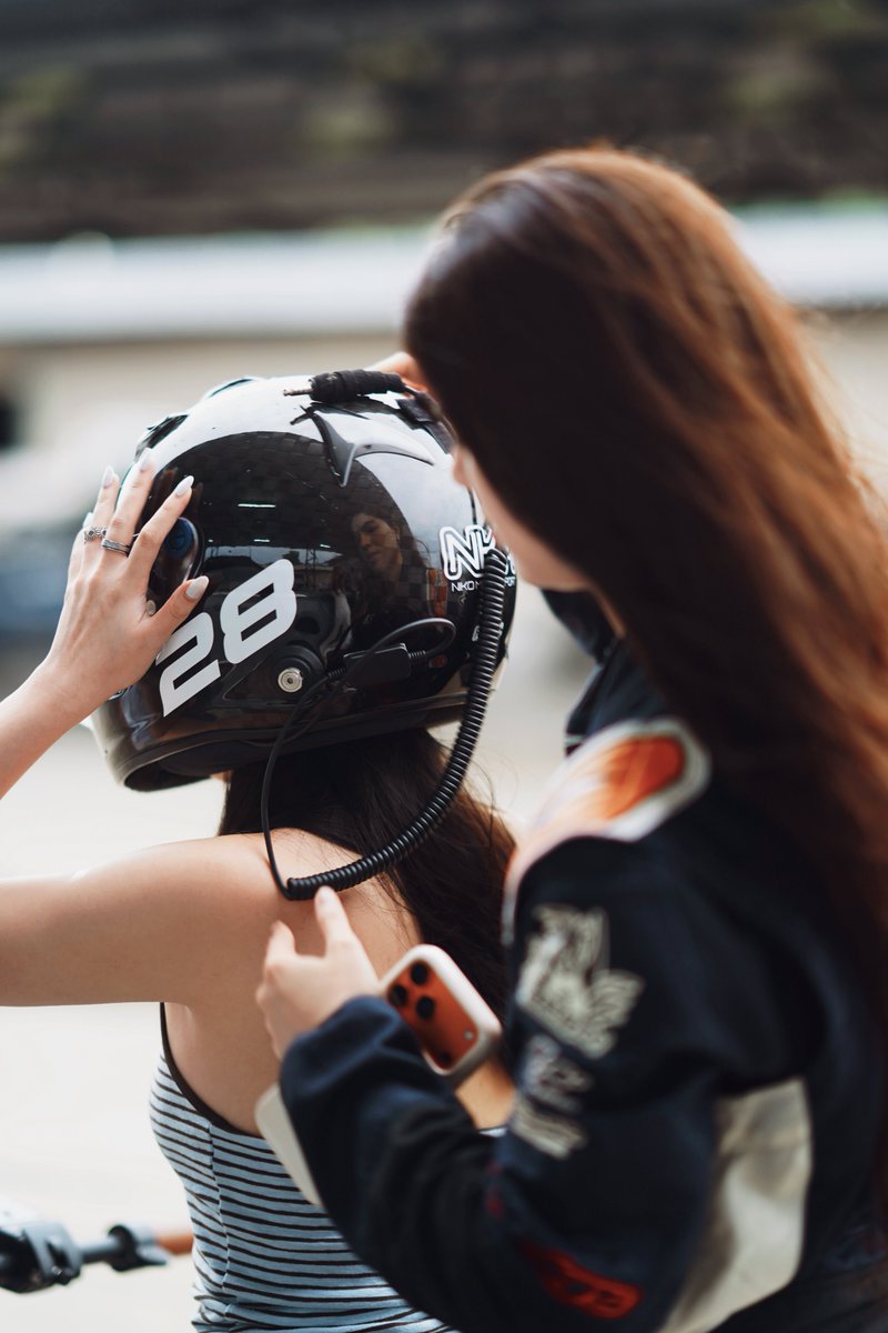 MotionMindsEntt's tweet photo. อันนี้สนามแข่งรถ หรือสนามแข่งรักนะคะ มชมเริ่มสับสนแล้ว 😂🏁🤍

#Shellypundao 
#shellybenda #pundao https://t.co/sLXSYbyEPw