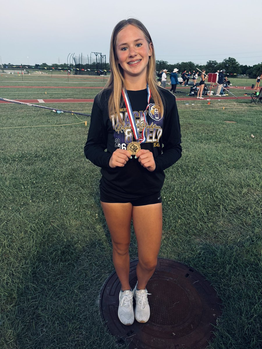 AmyRussell80's tweet photo. Congratulations to our Freshman Ella. She set the goal high and she DID IT! Earned her trip to state for pole vault to compete with the best in Texas. Special thanks to her coaches @MHS_McGuire and @RealCoachMonk for their continued commitment to her throughout season! https://t.co/jeLCRS7Jho