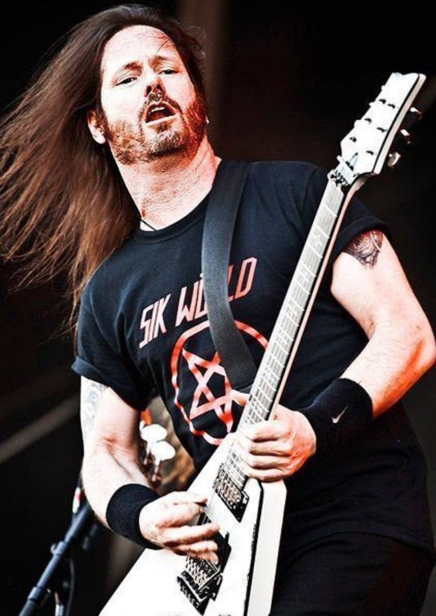 jonathanperron3's tweet photo. Happy 62nd Birthday to Legendary #Exodus/#Slayer Guitarist #GaryHolt! 🤘 https://t.co/CoI9m90BVk