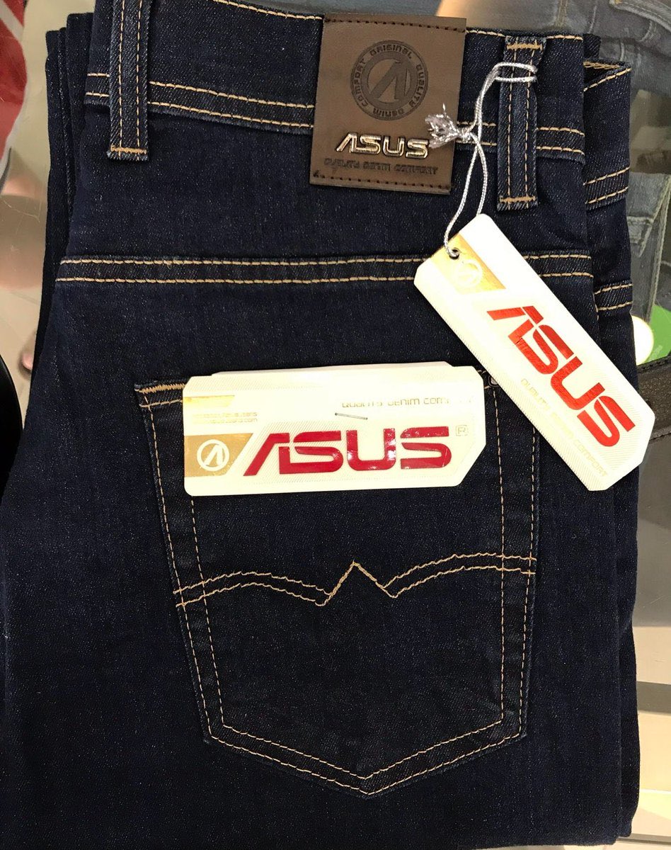 mersomas's tweet photo. The most reliable Asus product (my dad unironically has like 2 of these) https://t.co/t2bIVkt595
