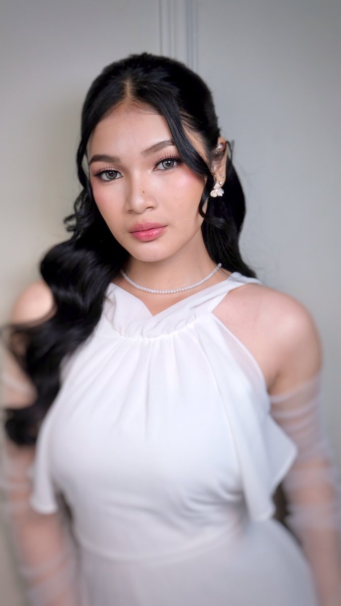 betheoneonly_'s tweet photo. Hai buat yg lagi nyari atau cari mua, aku mua Bekasi Jakarta bisa untuk wisuda, photoshoot, lamaran, bridesmaid, boleh untuk tanya2 pricelist dm atau wa aku yaaa https://t.co/1kTACMadcM #muabekasi #muajakarta https://t.co/1Q29g2cqTS
