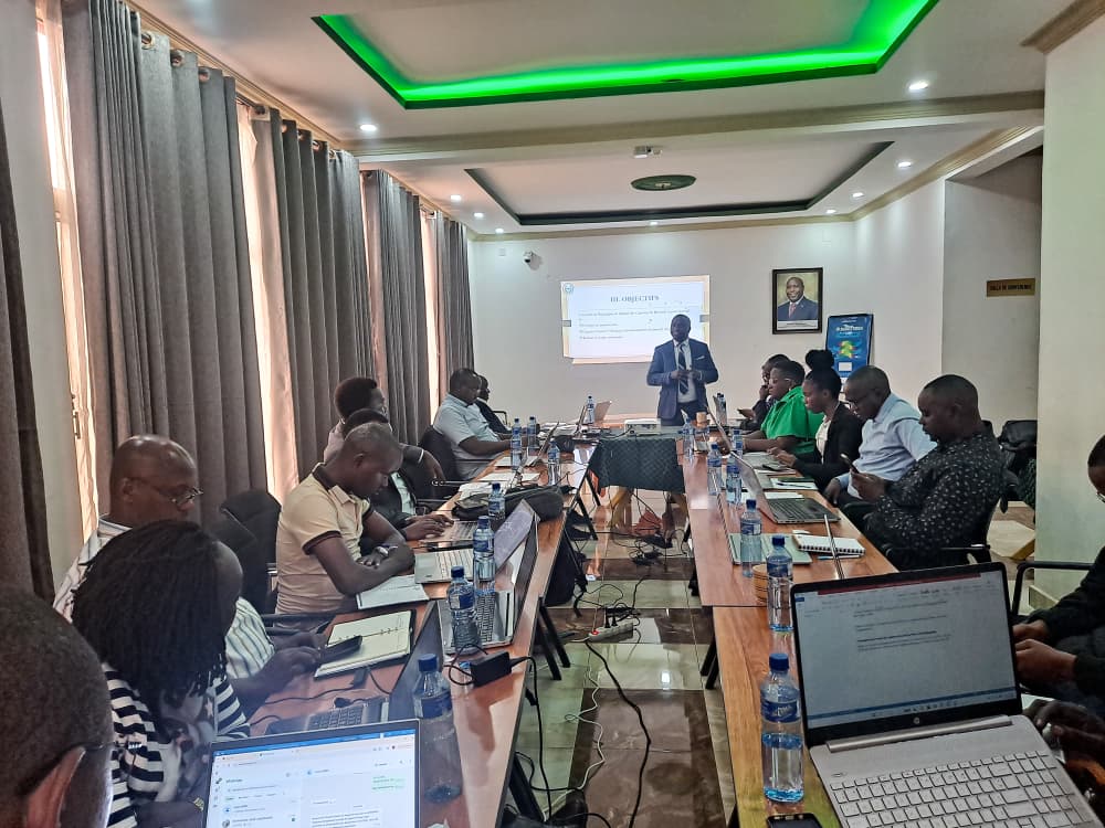ARMC_BDI's tweet photo. 🗓️ Gitega | 4–6 mai 2026 – Hôtel Isango
Les cadres de l'@ARMC_BDI  et de l'@ADB_Burundi  se retrouvent cette semaine pour une formation conjointe de 3 jours, dans le cadre de leur mémorandum d'entente. #ARMC #ADB #Burundi https://t.co/YR5vAx6A3M