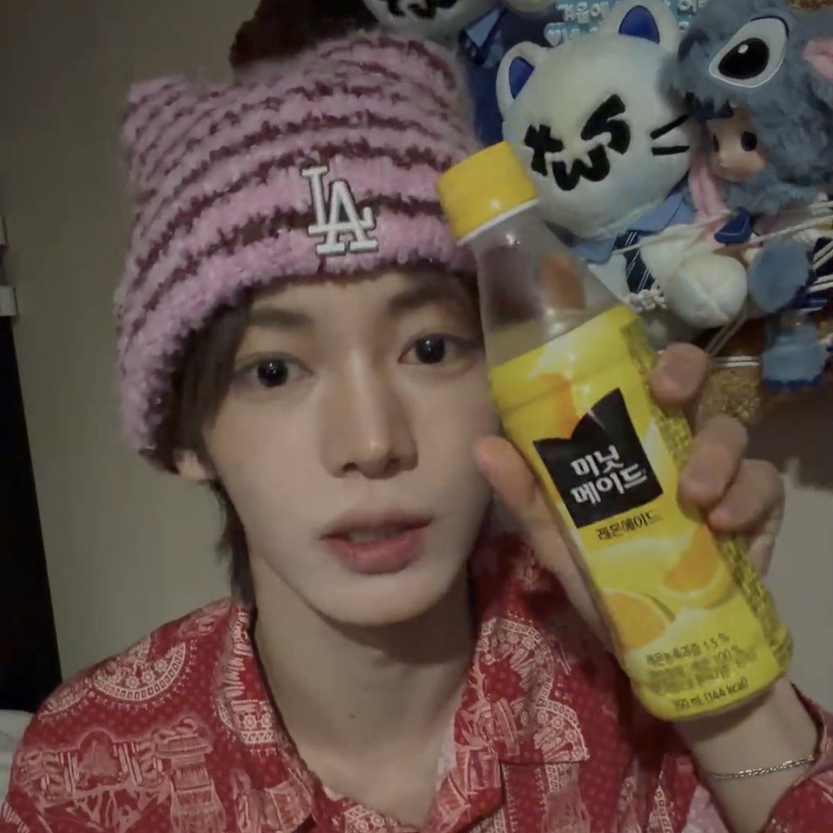 쮸 tweet media