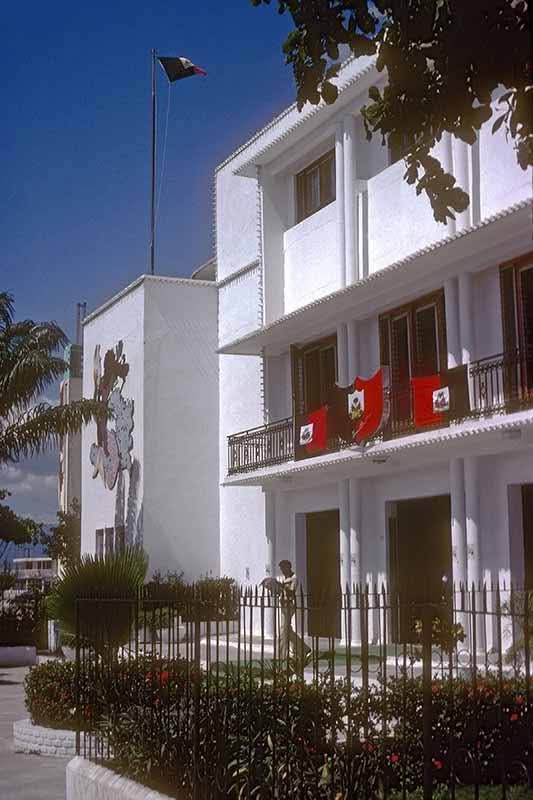 F.Duvalier 22 tweet media