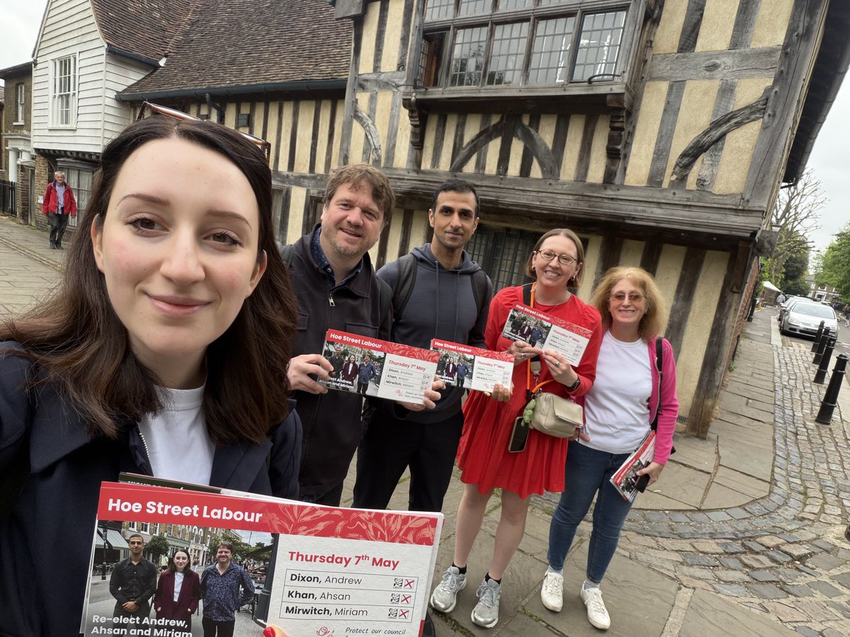 MiriamMirwitch's tweet image. 3 days to go!

It’s been lovely to spend Bank Holiday Monday out speaking to residents in Walthamstow Village and Hoe Street ward about the local elections with @AhsanKhan_wf, @andy__dixon and fantastic teams.

Use all of your votes to #VoteLabour on Thursday 7 May.