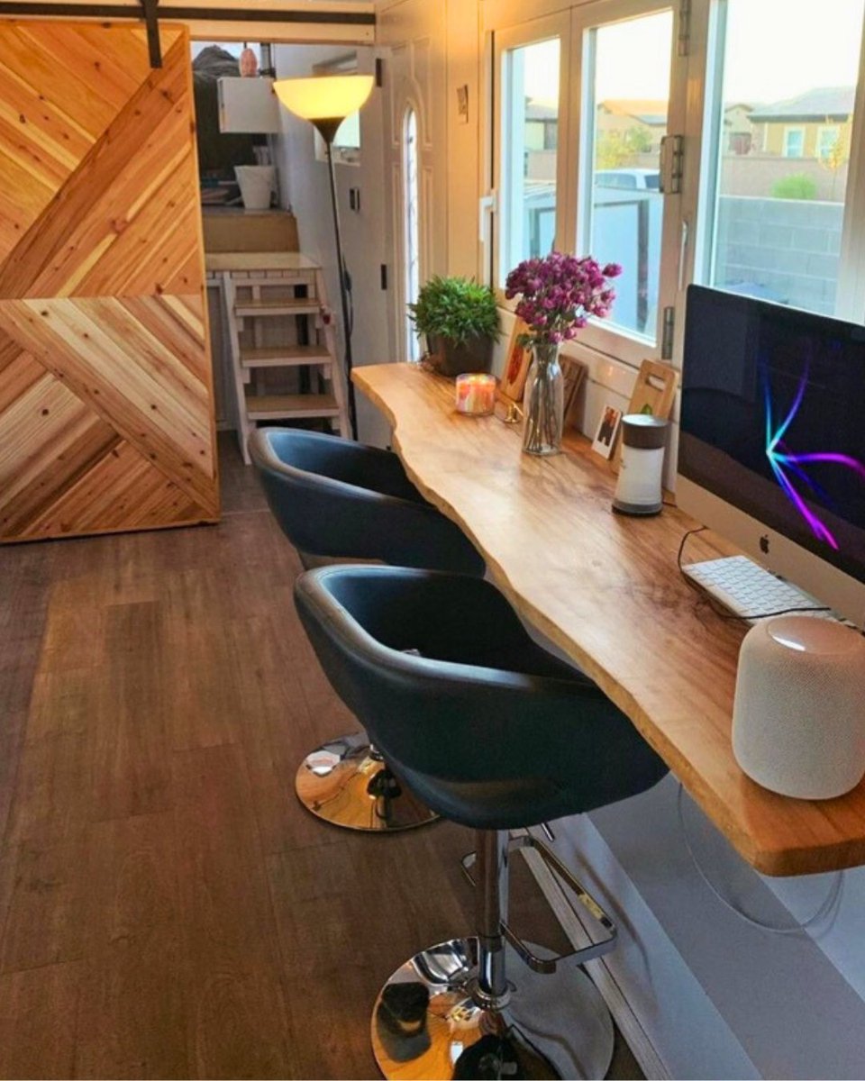 warmupinc's tweet image. This couple needed compact, off-grid heating that would protect the subfloor in their tiny home. 🛻

Our anti-fracture DCM-PRO System protects their subfloor &amp;amp; discreetly saves space.

🔗Click the link in our bio to read the case study 👈

#TinyHome #RadiantHeat #InteriorDesign