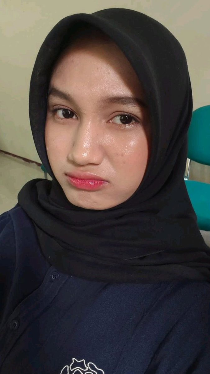 FriSunni's tweet photo. 500 ribu senin selasa bokep viral cdnvideyco ometv https://t.co/FykidWtGg5