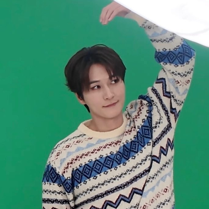 지내 tweet media
