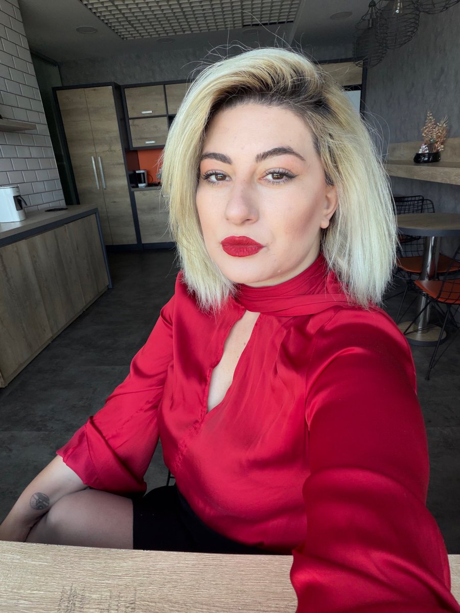 Ekin Sıla tweet media