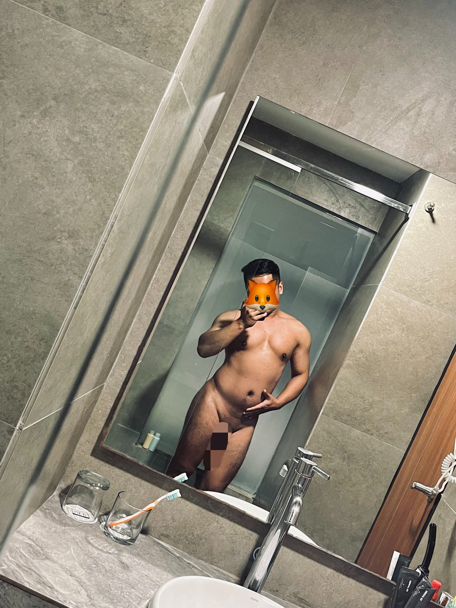 bottlebutt1's tweet photo. Good Night Jkt 😈💦 rasanya lega banget kalo abis ngegym terus difuck 👅💦
.
Bottlebutt available for appointment or colab 💸 Outcall only Jakarta Area
.
Join my private channel for more explicit pics and videos > hit me thru tele : https://t.co/NxxTrZh4B7
.
Follow&amp;Retweet https://t.co/tIduerUO0L