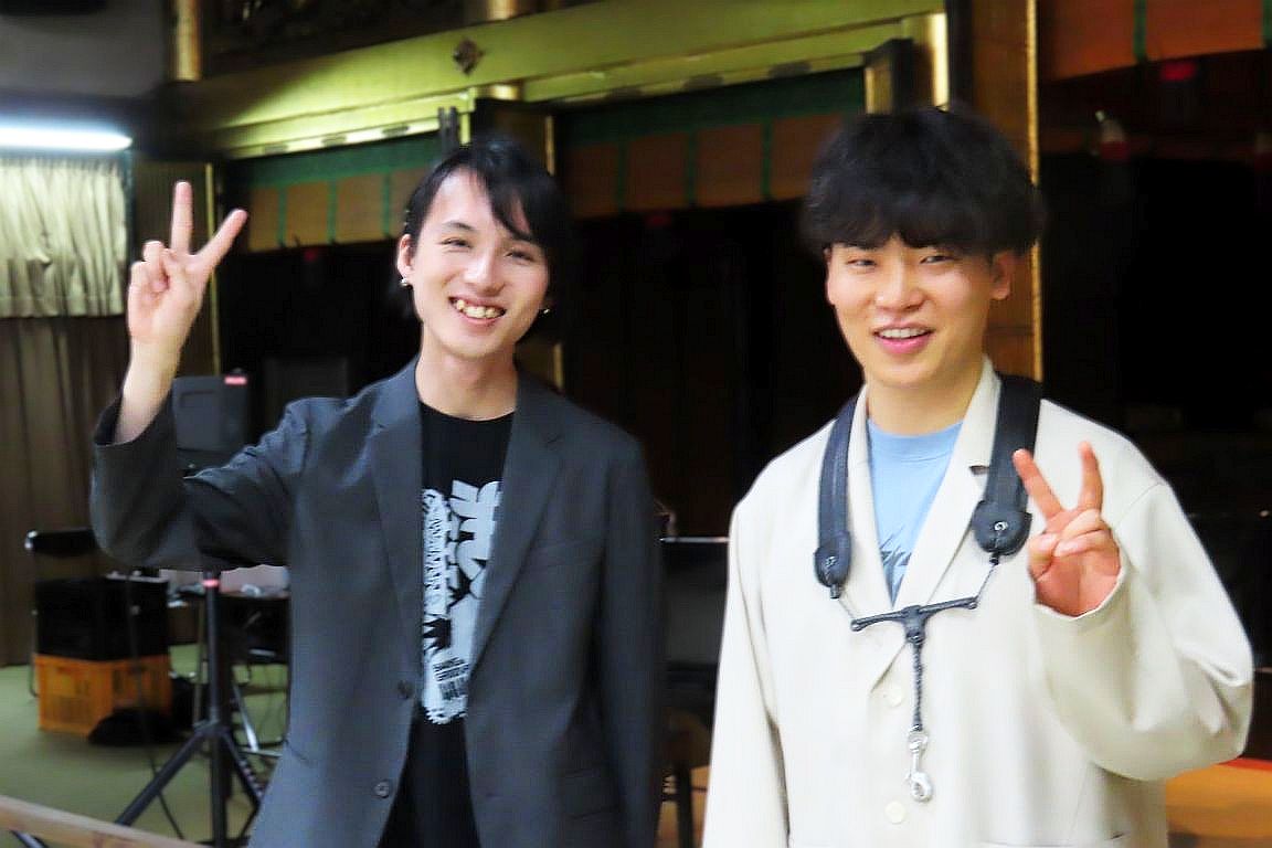 ウッスィー tweet media
