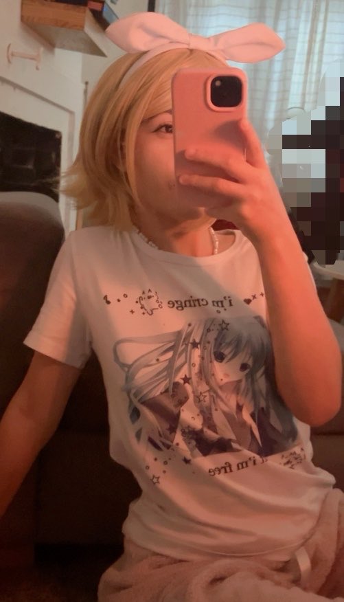 Len tweet media