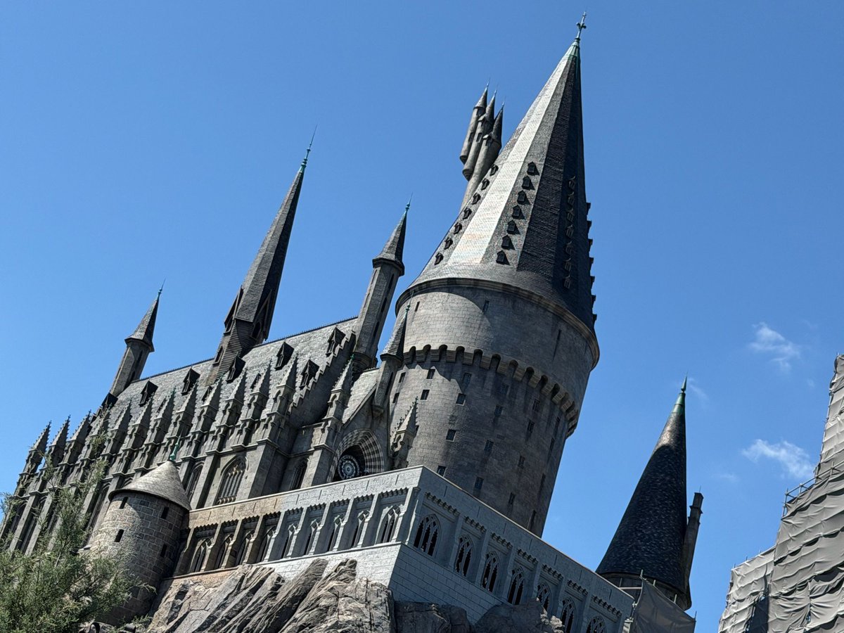 Inside Universal tweet media