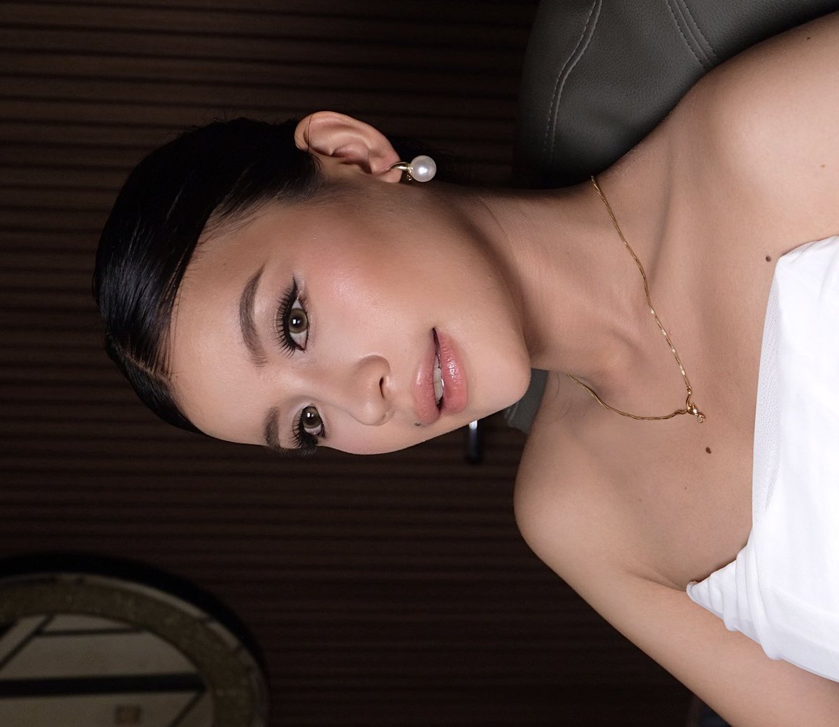 betheoneonly_'s tweet photo. Hai buat yg lagi nyari atau cari mua, aku mua Bekasi Jakarta bisa untuk wisuda, photoshoot, lamaran, bridesmaid, boleh untuk tanya2 pricelist dm atau wa aku yaaa https://t.co/1kTACMadcM #muabekasi #muajakarta https://t.co/CTZsVceeUH