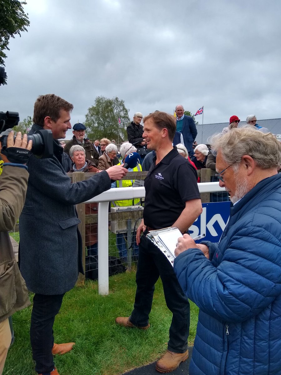 NorfolkHaymaker's tweet photo. Time To Bite made all to land the Veterans Handicap Chase @FakenhamRC for Devon Trainer, Chris Honour https://t.co/W1NxKZXmFB