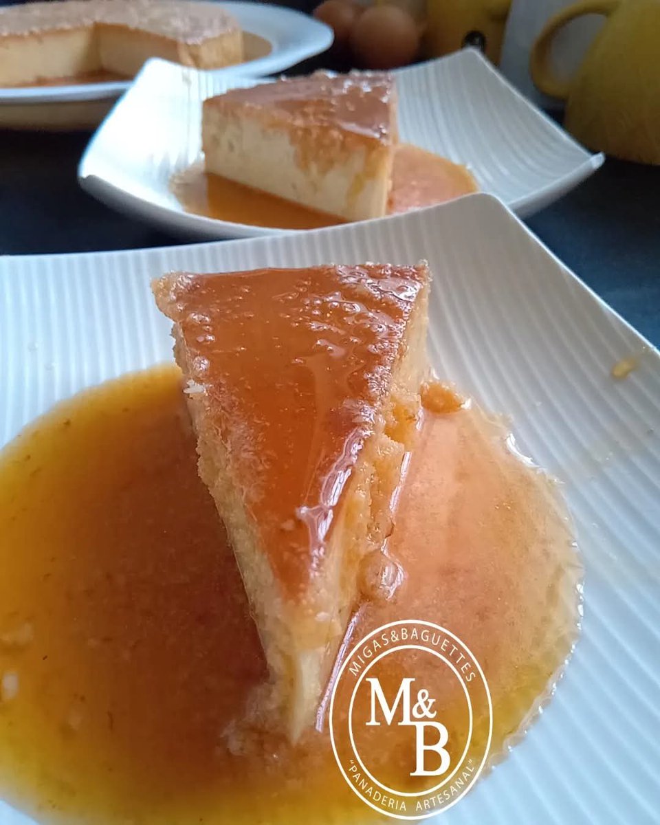 migasybaguettes's tweet photo. Disfruta el sabor de la vida en cada mordisco de un Quesillo de Coco😋

Hecho en casa🔥

#quesillodecoco
#quesillo
#migasybaguettes https://t.co/X8WXnVjhS5