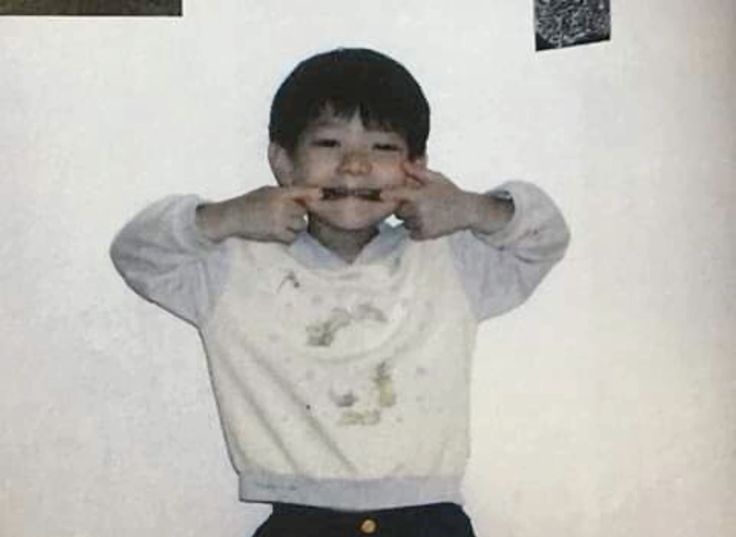강여상의 하나뿐인 앞니 tweet media