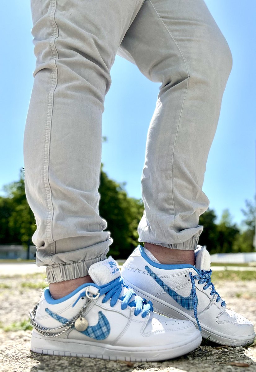 1t0ughco0kie's tweet image. When you have the same 1st name/initials as someone who has their own snkr- it’s gotta come home! #KOTD 

Have a gr8 day, ya’ll! 🙌🏻☀️