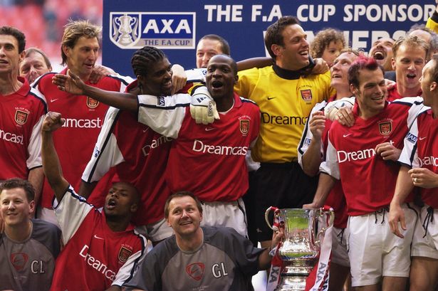 CoinGifts's tweet image. 4th May 2002:
It ended Arsenal 2-0 Chelsea in the #FACup Final on this day 24 years ago.

An Ideal Vintage Retro Birthday / Fathers Day Gift Idea for an #AFC #ArsenalFC #Gunners #Gooners ❤️ Fan #ARSATM #ARSAT #MikelArteta #Arteta #Saka

➡️ ow.ly/S3JD50GlmOL