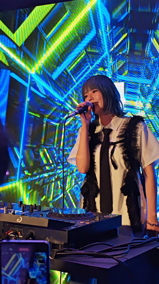 黒猫探偵まめ(まてぃーにゃ)@ハギオス🐦 tweet media