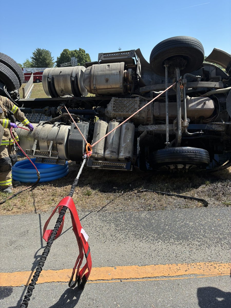 GastoniaFire's tweet photo. Additional pictures of the motor vehicle accident we are currently responding to on I 85 northbound exit ramp to exit 17. Major delays in the area. #GFD. https://t.co/2GTTzaf2DW
