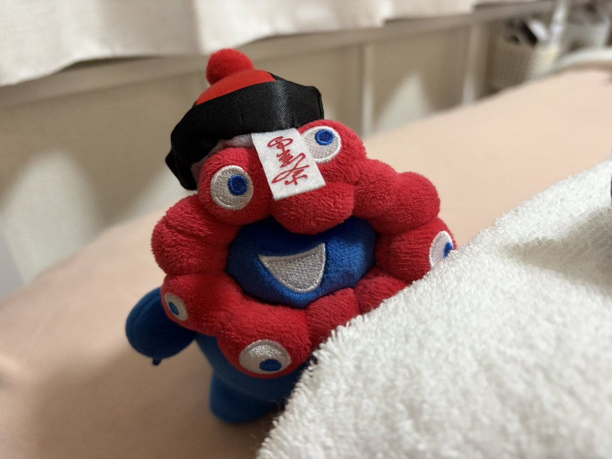 7mcPs's tweet photo. これは、もっちりキョンシーさん
かなりお似合いね https://t.co/RnsbBfhpuT