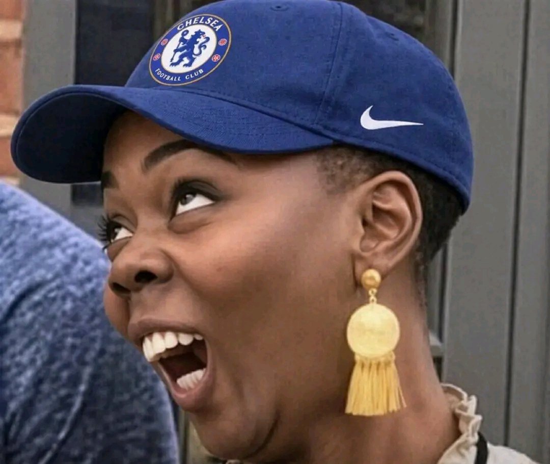Adamyunus72's tweet photo. Chelsea fans : 

"We'll allow Man City to beat us to stop Arsenal from winning the league" 🤣🤣🤣🤣 https://t.co/2vPKOamcGh