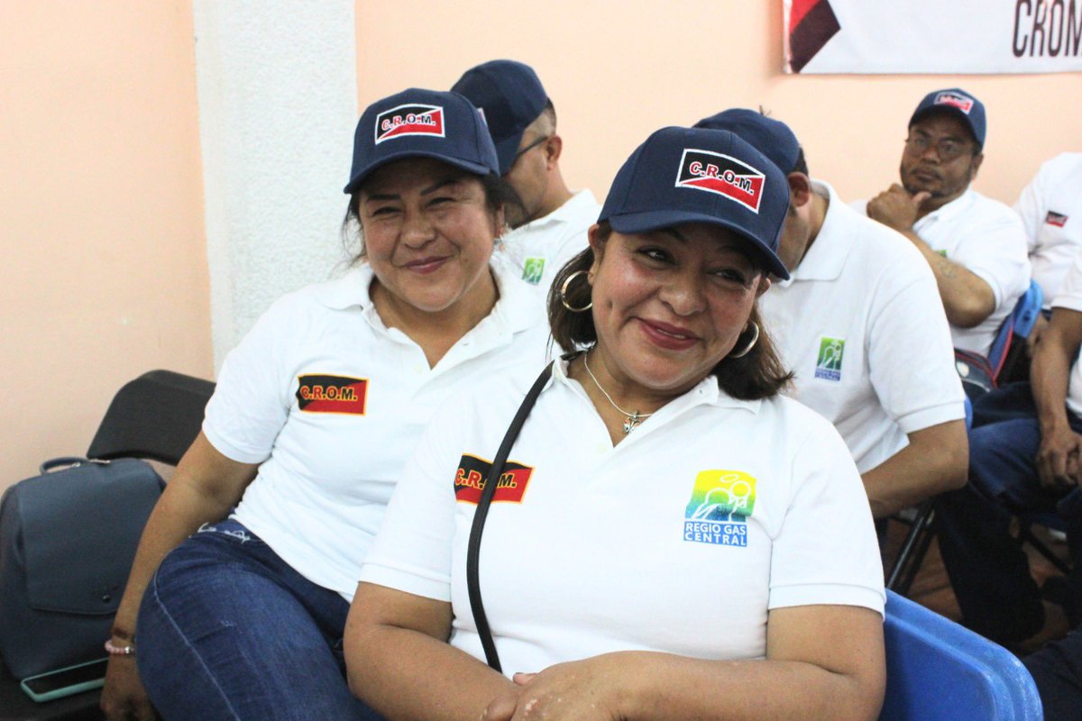 Ana Lilia Rivera ✨ tweet media