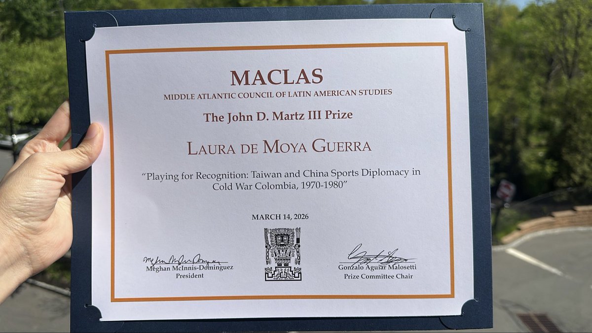 Laura De Moya-Guerra tweet media
